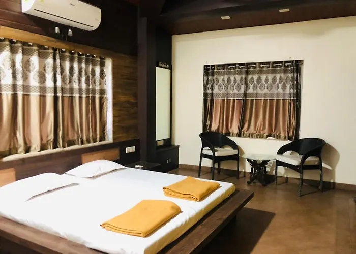 Slice Of Heaven.3-Bedroom Villa With Pool & Gazebo Lonavala